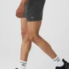 7" Conquer React Performance Short - Anthracite