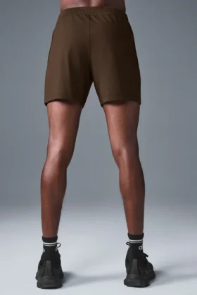 7″ Conquer React Performance Short – Espresso