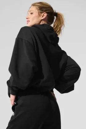 Accolade Hoodie – Black