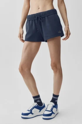 Accolade Short – Navy