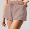 Accolade Short - Taupe