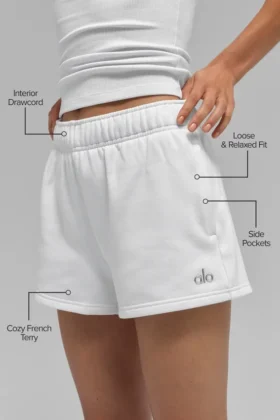 Accolade Short – White