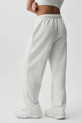 Accolade Straight Leg Sweatpant – White Heather
