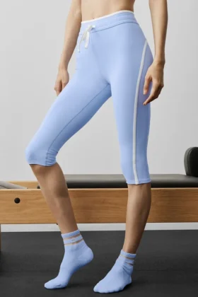 Airbrush High-Waist Race Pace Capri – Light Provence Blue/White