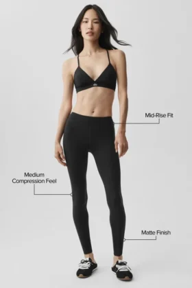 Airbrush Mid-Rise 7/8 Legging – Black
