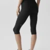 Airlift High-Waist Sleek Capri - Black