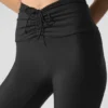Airlift Mesh High-Waist Divine Capri - Black