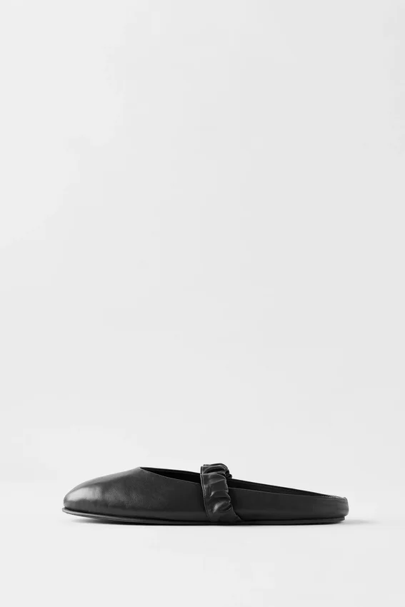 Alo Ballet Mule - Black