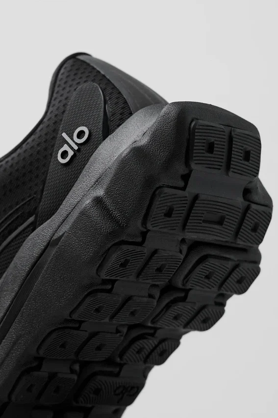 Alo Runner - Black/Black