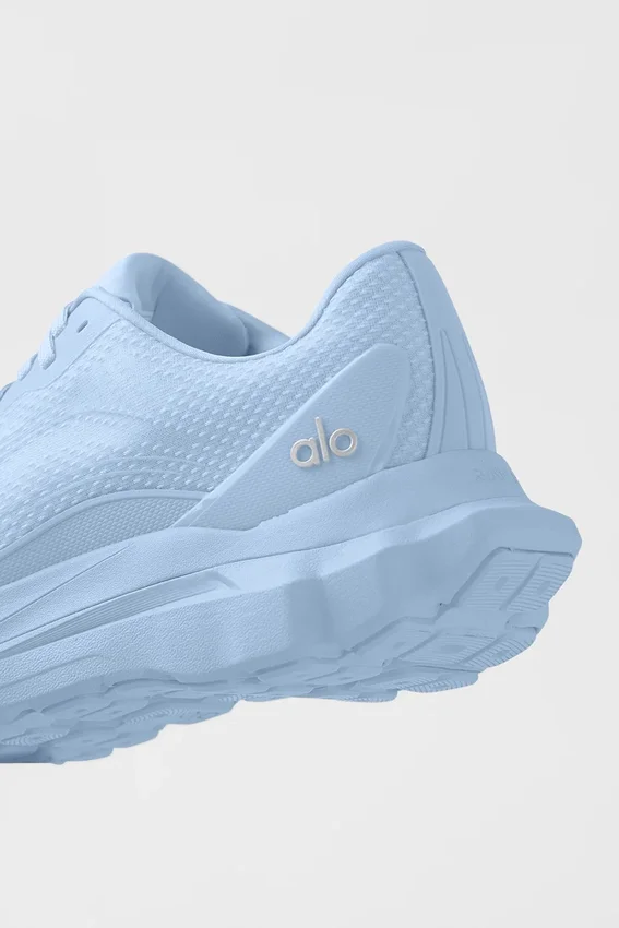 Alo Runner - Seashell Blue