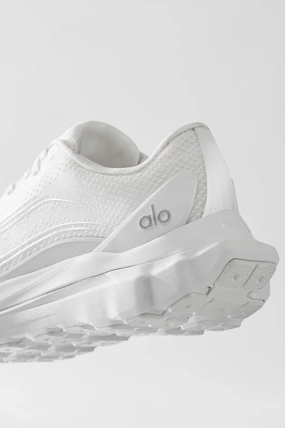 Alo Runner - White/White