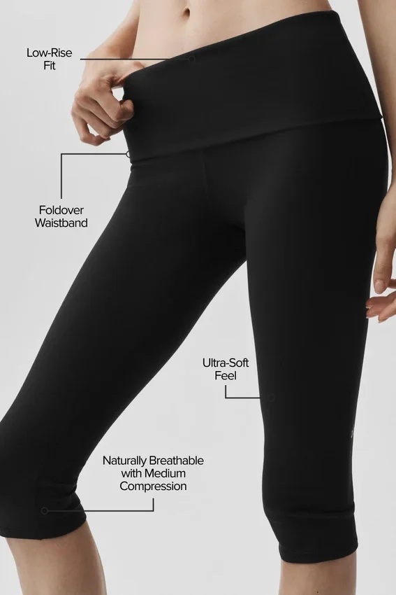Alo Softsculpt Low-Rise Foldover Capri - Black