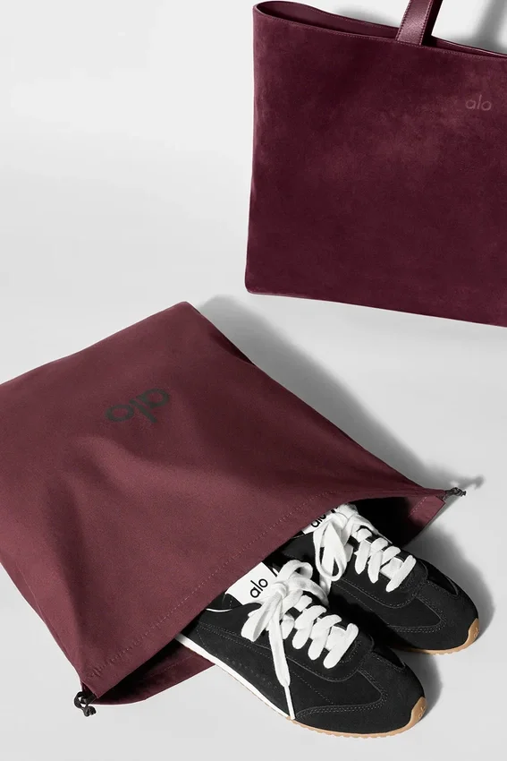 Alo Tranquility Tote - Bordeaux Suede
