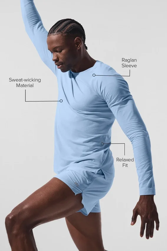 Alo Vapor Crewneck Long Sleeve - Seashell Blue
