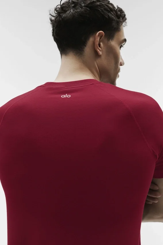 Alo Vapor Crewneck Short Sleeve - Garnet