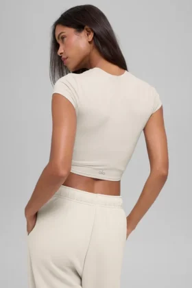 Alosoft Crop Finesse Short Sleeve – Bone