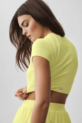 Alosoft Crop Finesse Short Sleeve – Sunshine