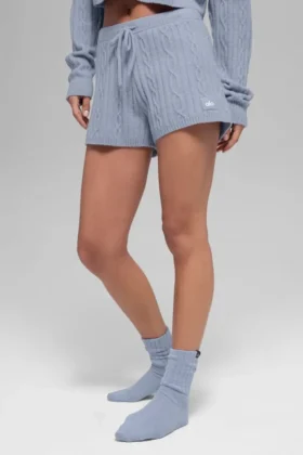 Cable Knit Winter Bliss Short – Winter Frost