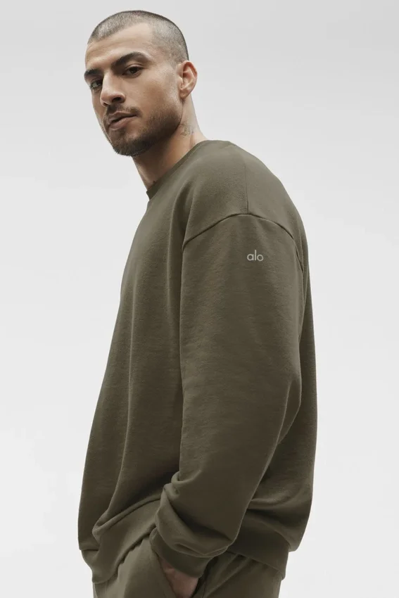Chill Crew Neck Pullover - Olive Tree