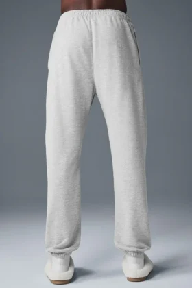 Chill Sweatpant – Athletic Heather Grey