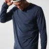 Conquer Reform Crewneck Long Sleeve - Navy