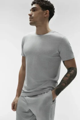 Conquer Reform Crewneck Short Sleeve – Athletic Heather Grey