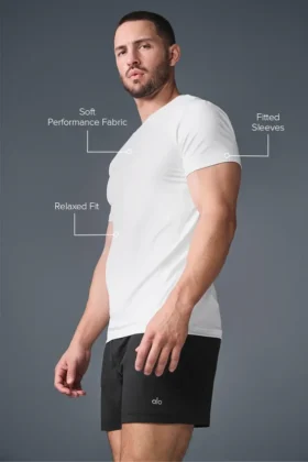 Conquer Reform Crewneck Short Sleeve – White