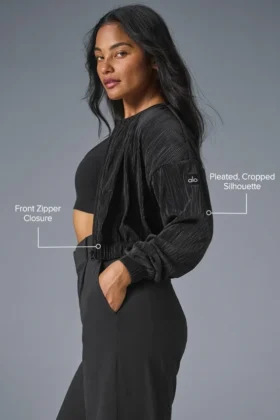 Cropped Micro Plisse Jacket – Black