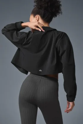 Cropped Take Me out Button up – Black