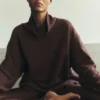 Hazy Mock Neck Pullover - Brownstone