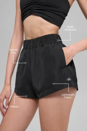 High-Waist Socialite Short – Black