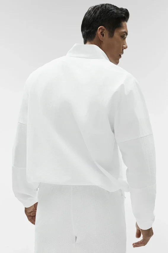 Light Weight Takeaway Track Pullover - White