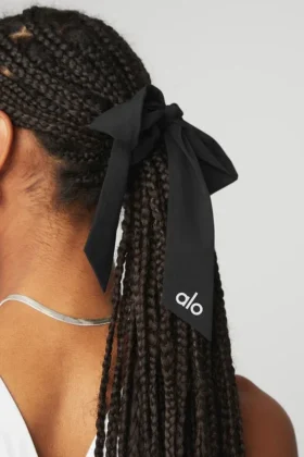 Love Knots Tie Scrunchie – Black