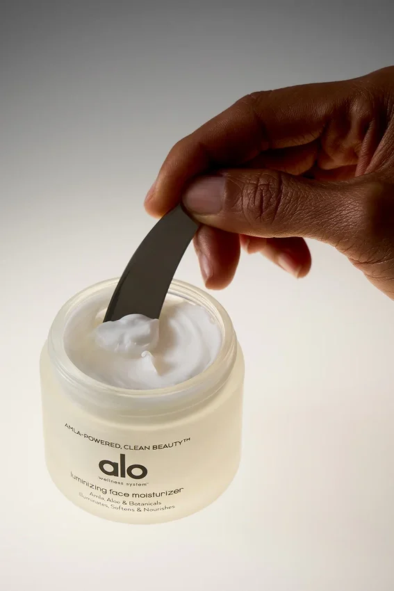 Luminizing Face Moisturizer