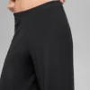 Mid-Rise Dreamlight Straight Pant - Black