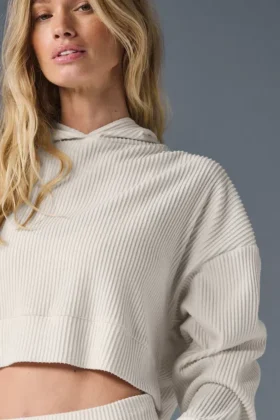 Muse Hoodie – Ivory