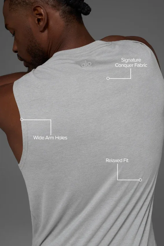 The Triumph Muscle Tank - Athletic Heather Grey