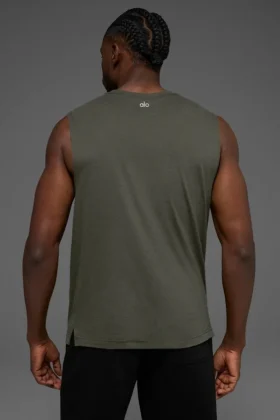The Triumph Muscle Tank – Stealth Green