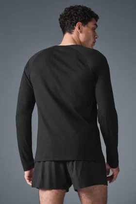 Triumph Long Sleeve Tee – Black
