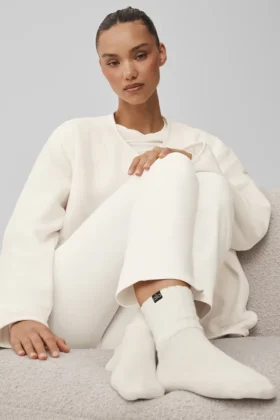 Unisex Half-Crew Scrunch Sock – Ivory